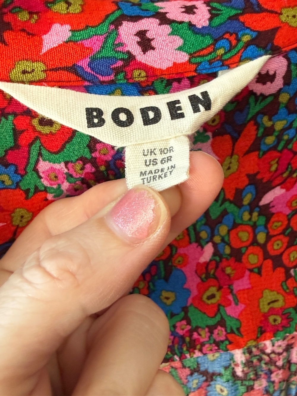 NWOT Boden Kate shirt dress in a vibrant bittersweet meadow pop floral print - Picture 3 of 5